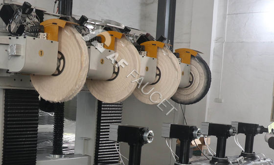 Fabricación automática de núcleos de arena con transportador
