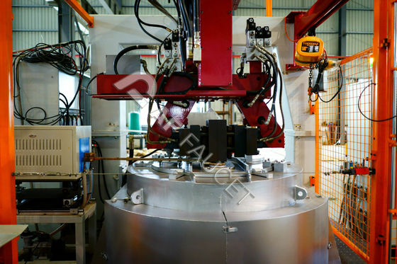 Máquina de fundición CNC Máquina de fundición automática de latón- 2 manipuladores Máquina de fundición a presión baja